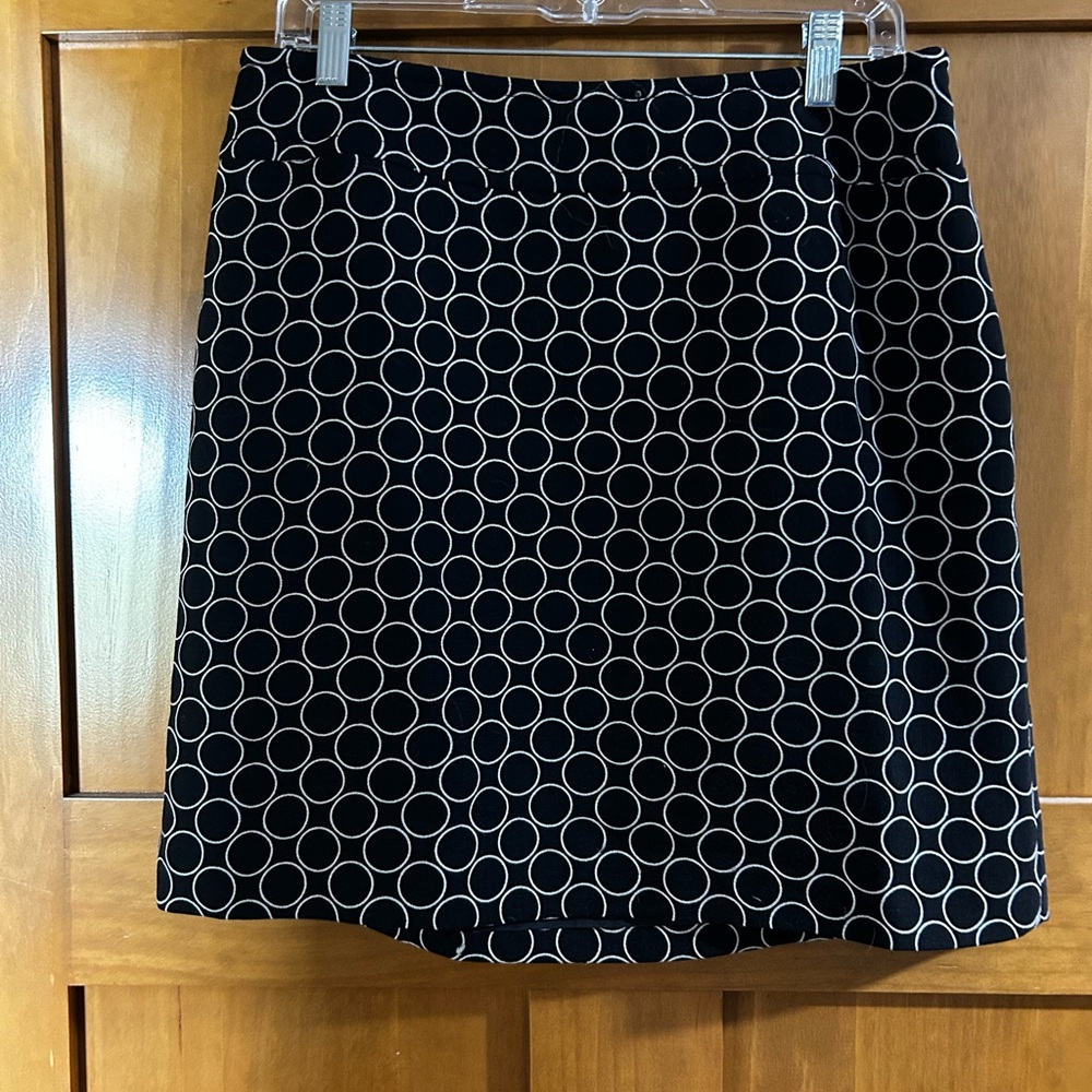 LOFT Black Skirt with White Circle Print